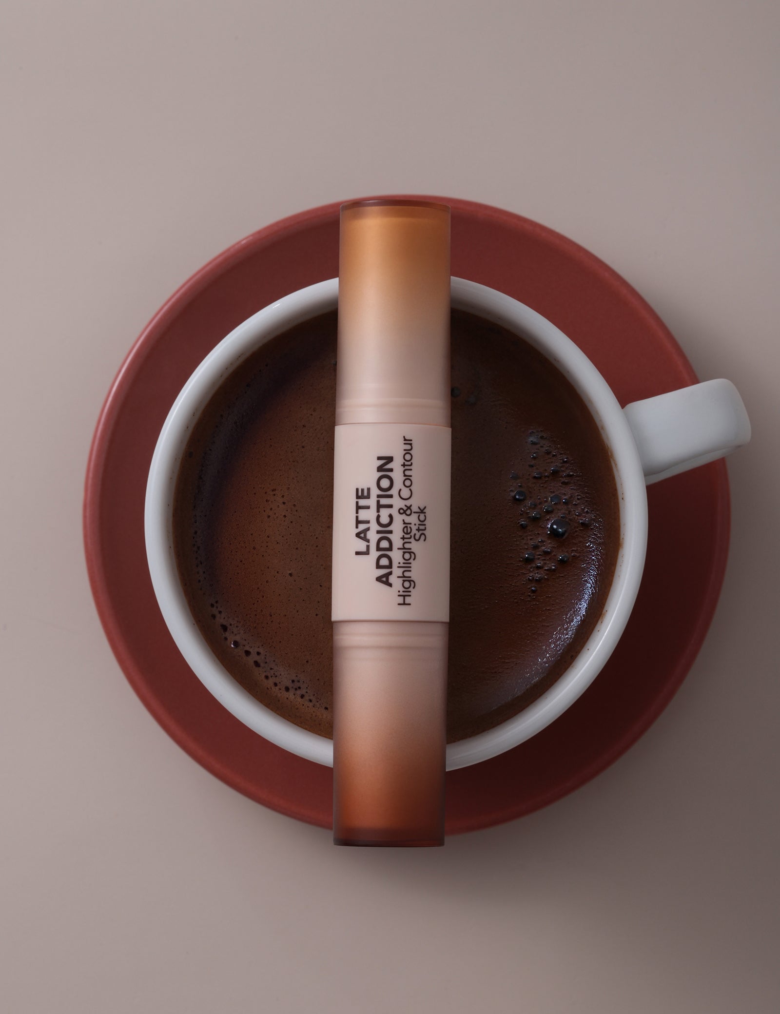 Flormar Latte Addiction Highlighter Contour Stick