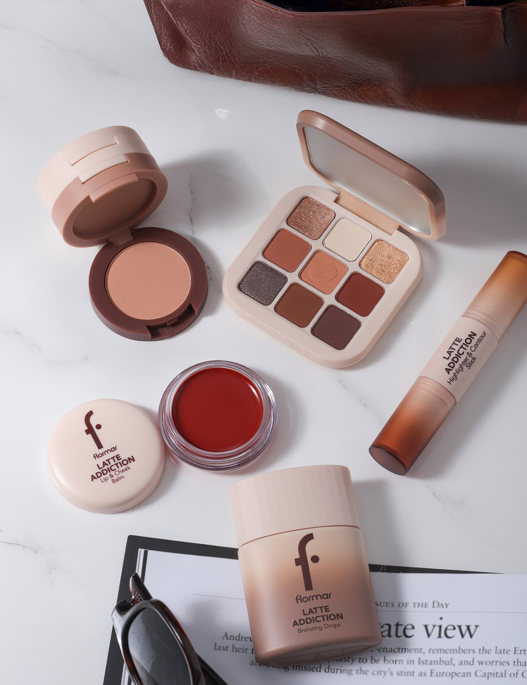 Flormar Latte Addiction Highlighter Contour Stick - Spklg Hny
